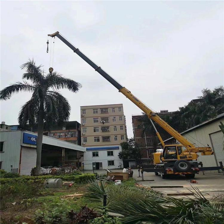 邛崃12吨吊车出租一天的收费标准是什么