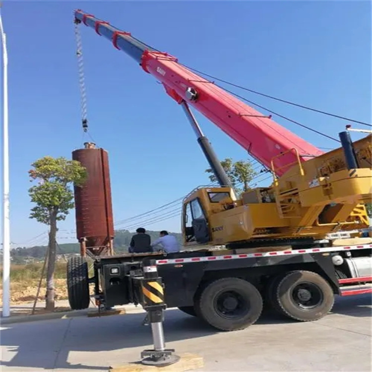 邛崃专业吊车租赁多少钱