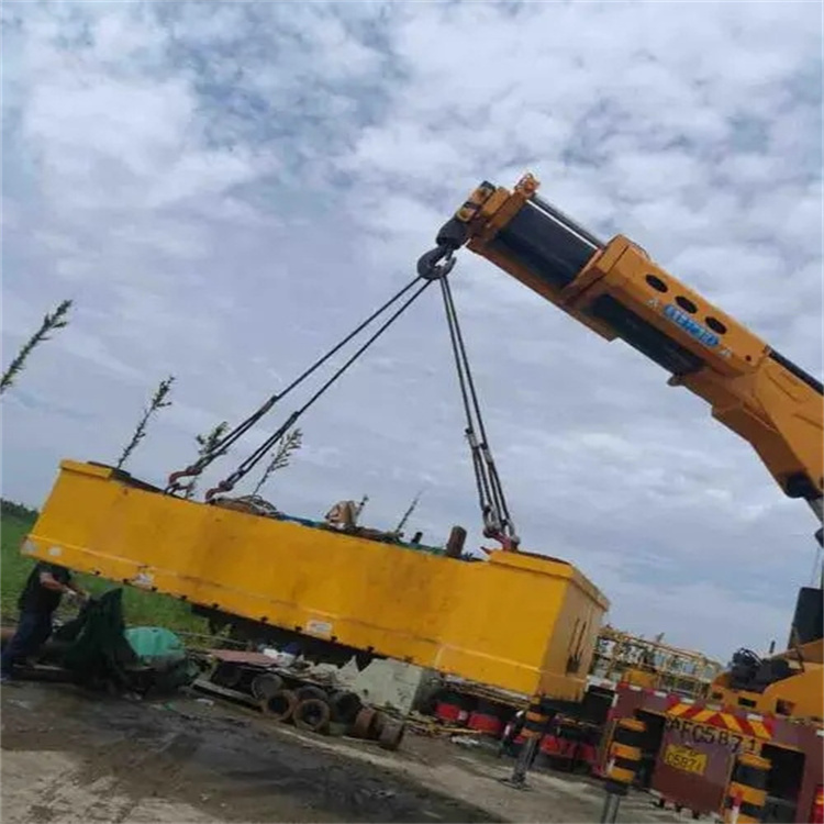 邛崃随车吊吊集装箱怎么吊